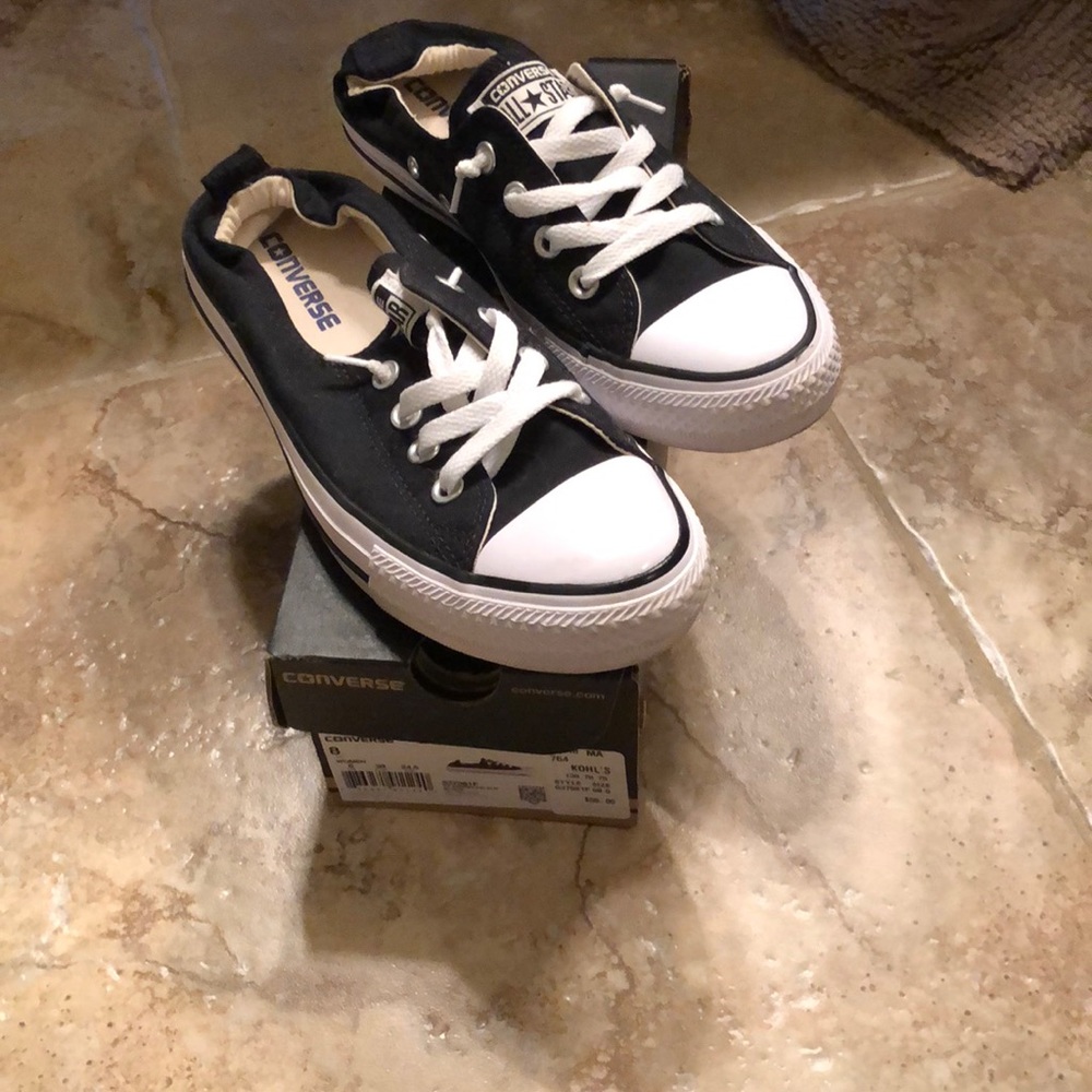 Black converse